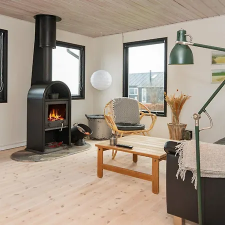 5 Person In Juelsminde * Sonderby (Midtjylland)