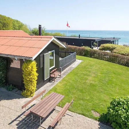 Holiday home 5 Person In Juelsminde